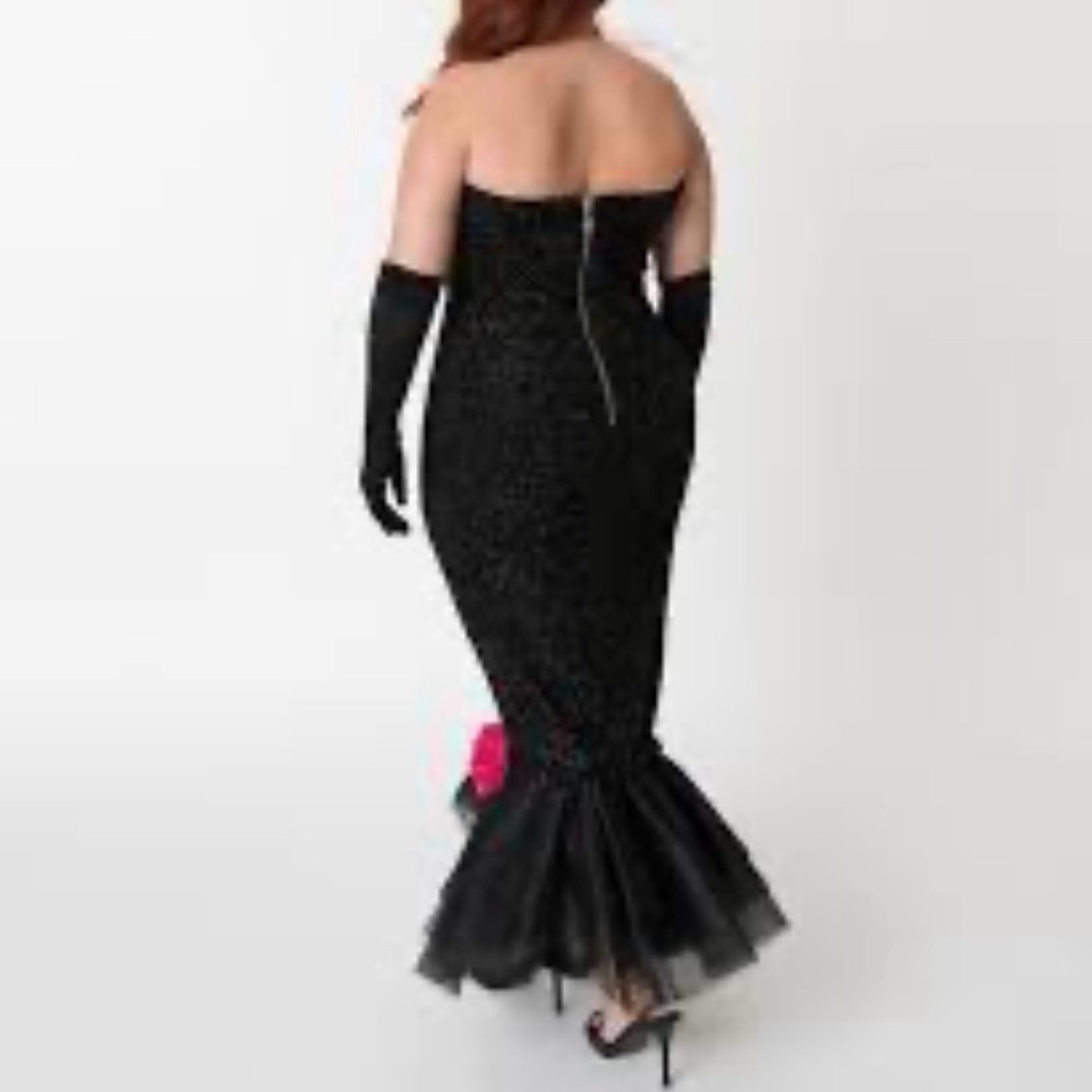 New Barbie brand dress - Picture 2 of 7